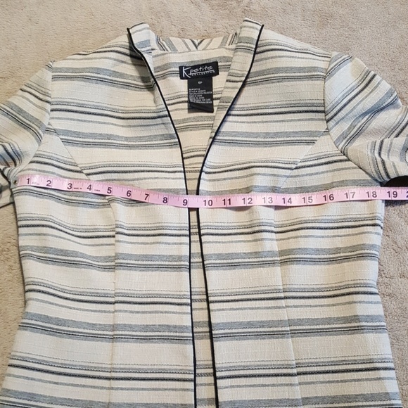 NWT. K Petite 3 Pc. Suit. Pants, Top, Jacket. 6P - Picture 7 of 8